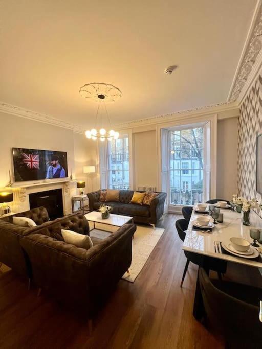 Flat In The Heart Of Holland Park Apartment London Exterior photo
